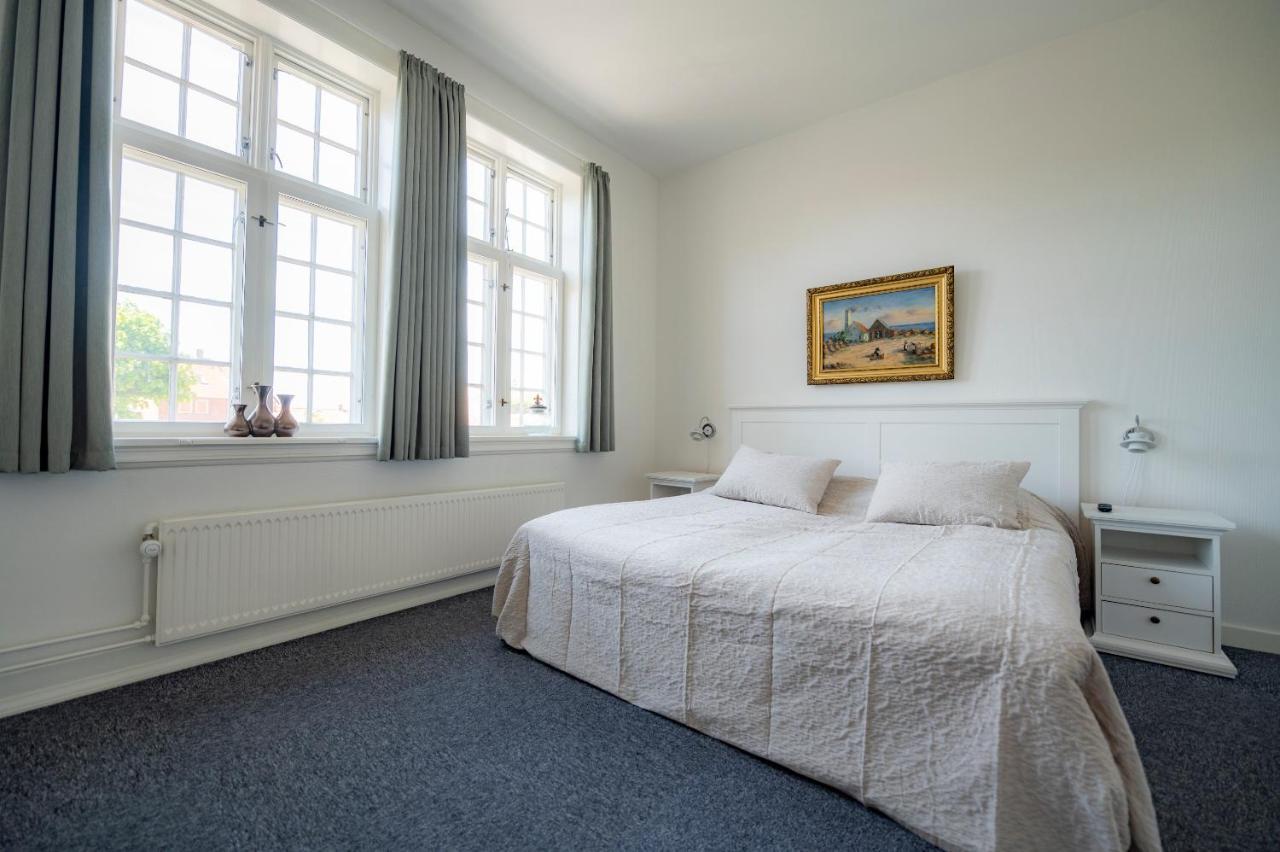 Det Gamle Posthus Hotel Ronne Exterior photo