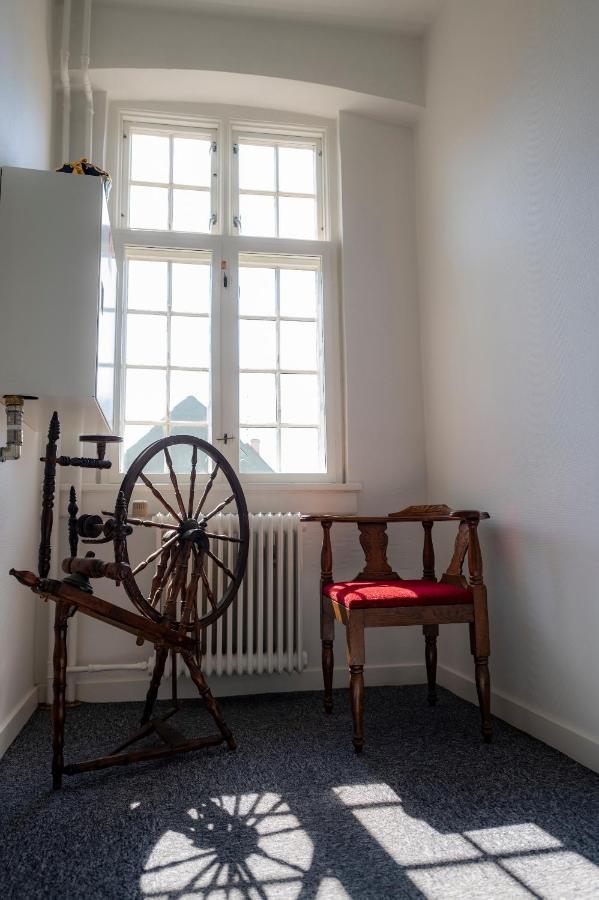 Det Gamle Posthus Hotel Ronne Exterior photo